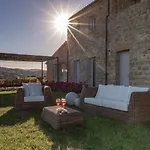 Casale Mignola Cingoli